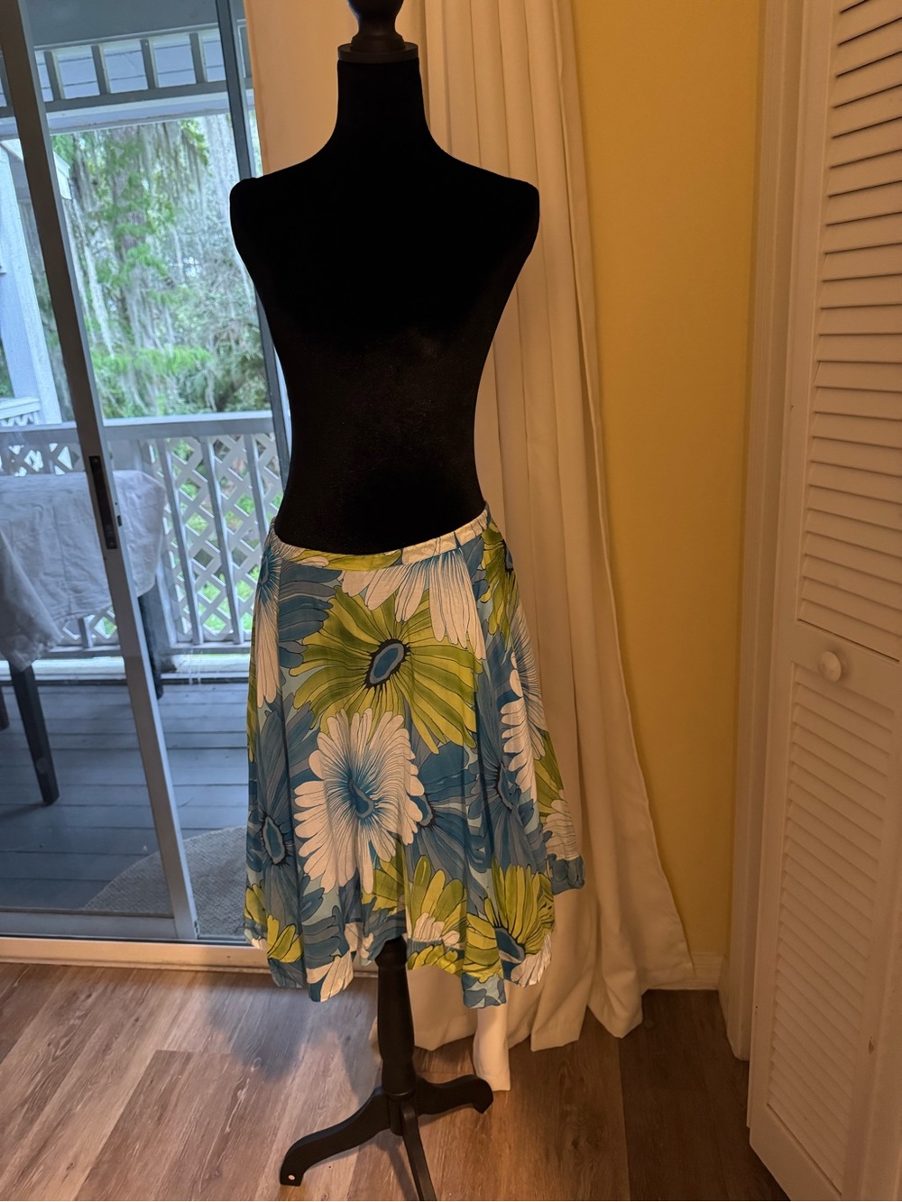 Joie Blue, Green & White Floral Circle Skirt